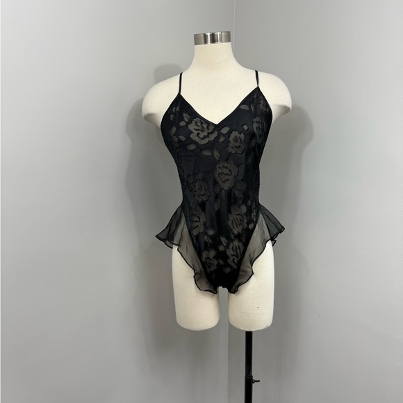 VS Gold Label‎ Bodysuit - Picture 1 of 11